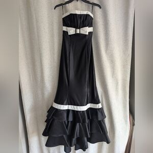 Vintage Jessica McClintock for Gunne Sax Formal Strapless Gown Size 1 (Juniors)